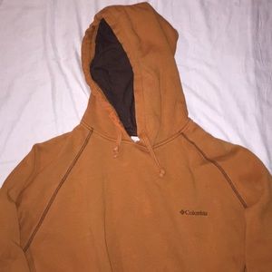 Columbia Pull-Over Hoodie in Orange